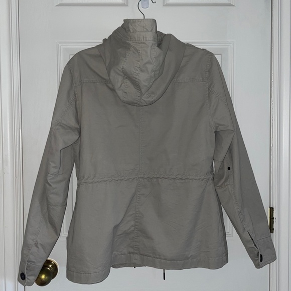 Utility Jacket - Picture 4 of 6